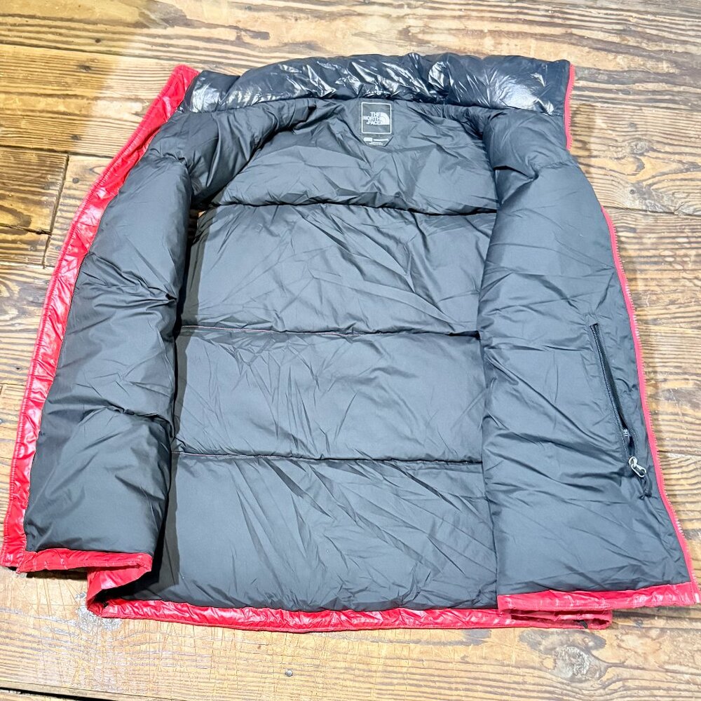 North Face Red Black Men's Retro Nuptse 700 Down Filled Vest Size 2XL Vintage - Picture 10 of 15